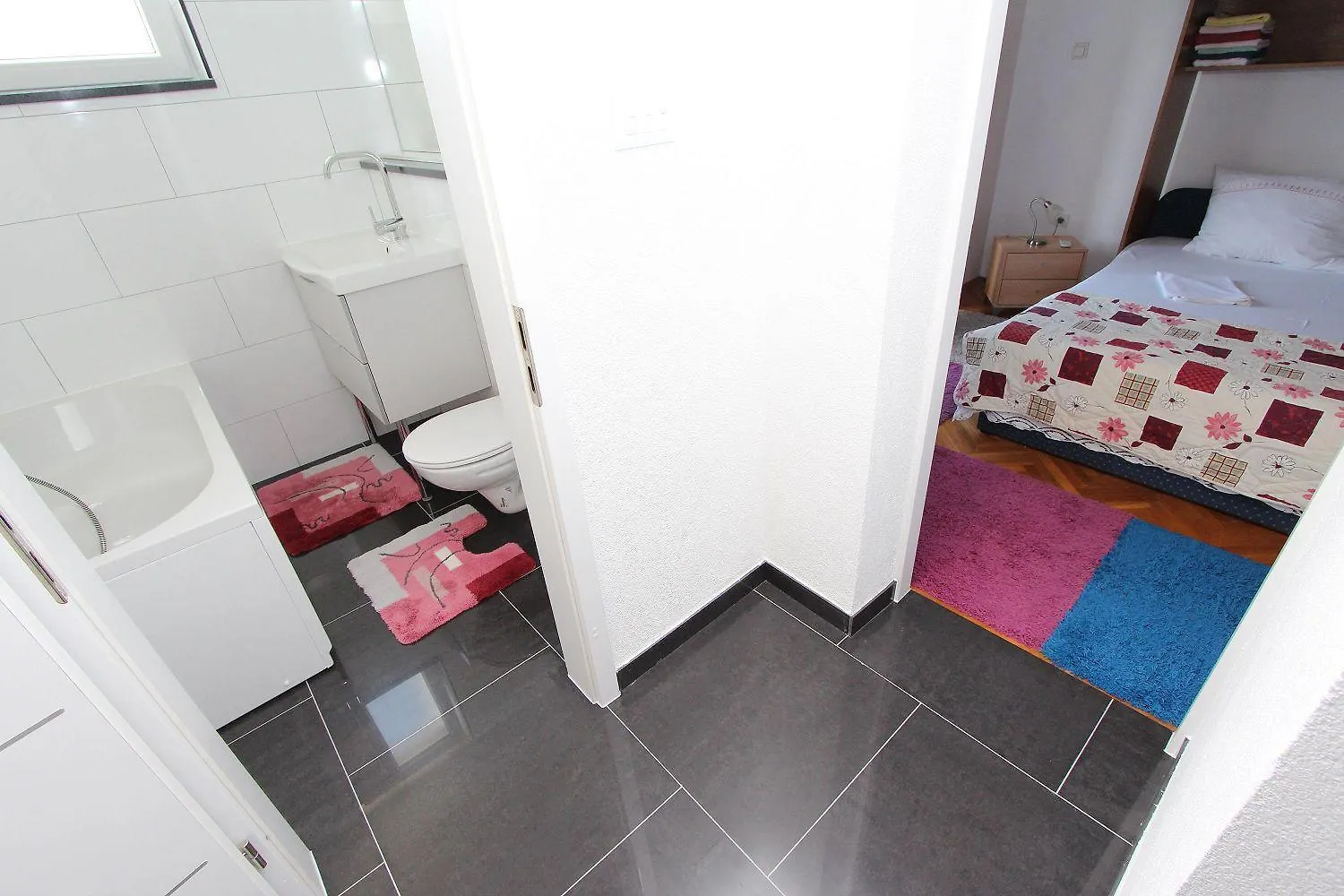 Mediterranes Apartment Nur 10 Gehminuten Zum Strand Mit Grossem Garten Rovinj
