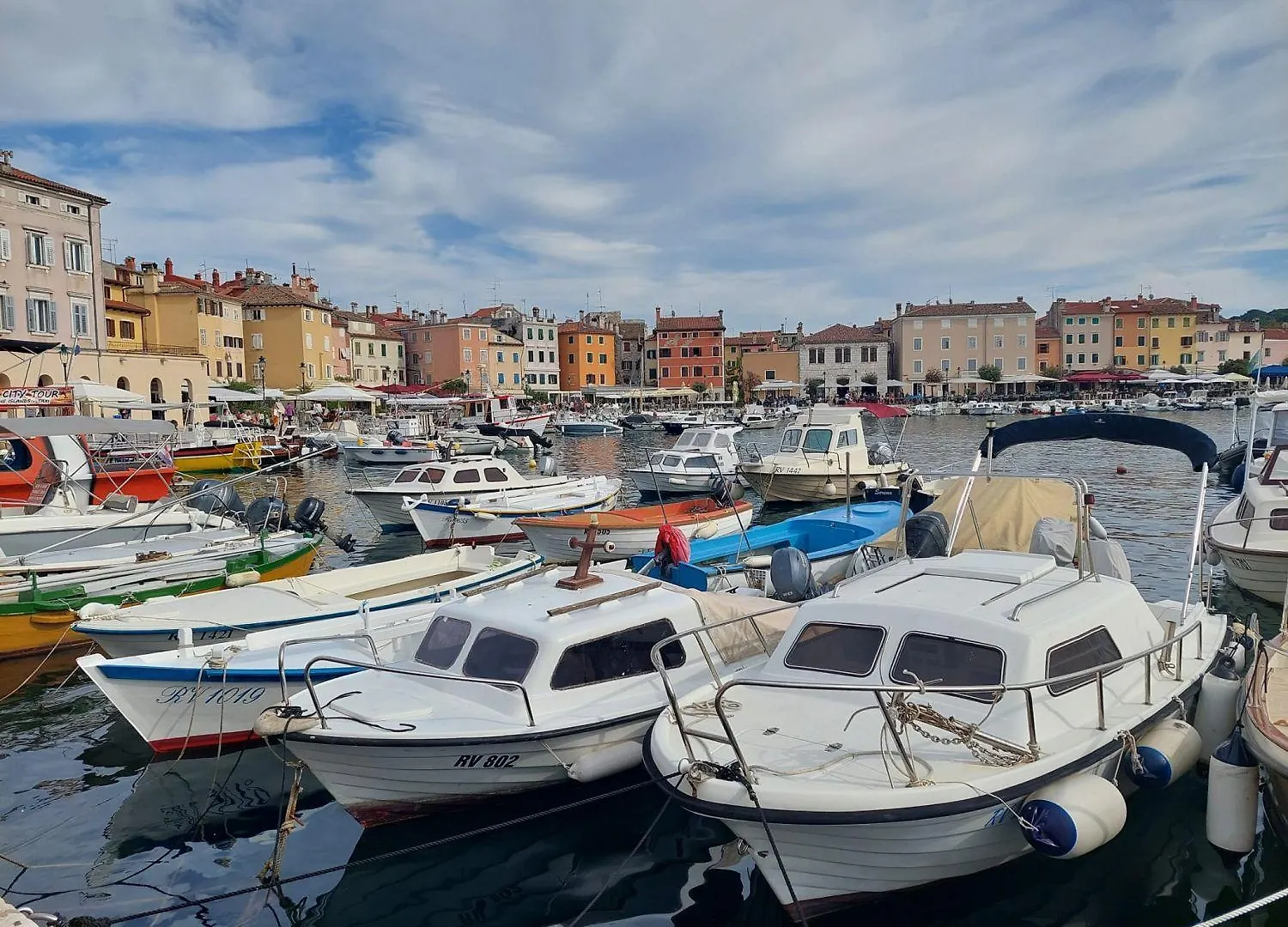 Mediterranes Apartment Nur 10 Gehminuten Zum Strand Mit Grossem Garten Rovinj