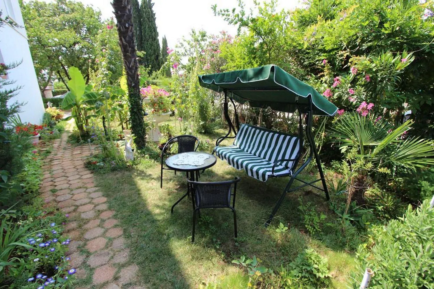 Mediterranes Apartment Nur 10 Gehminuten Zum Strand Mit Grossem Garten Rovinj 0*,